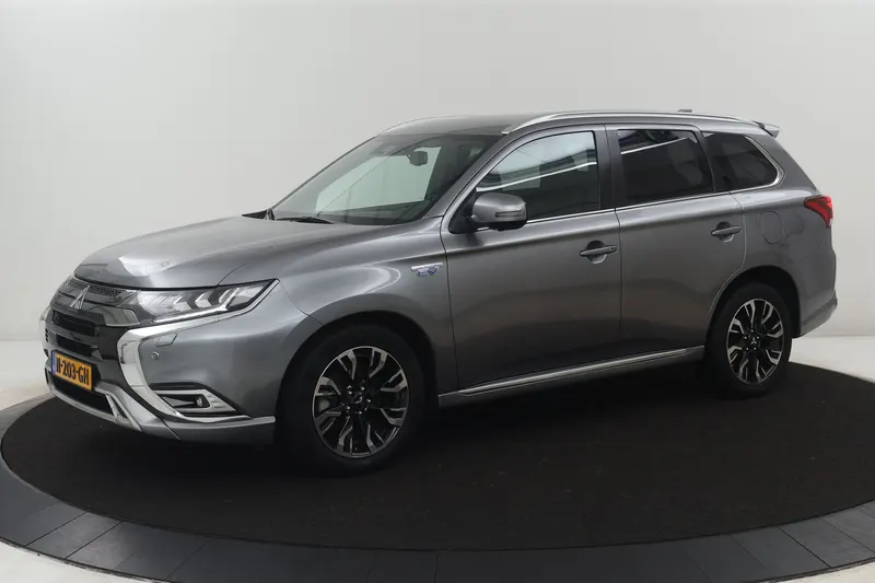 Mitsubishi Outlander (2018)