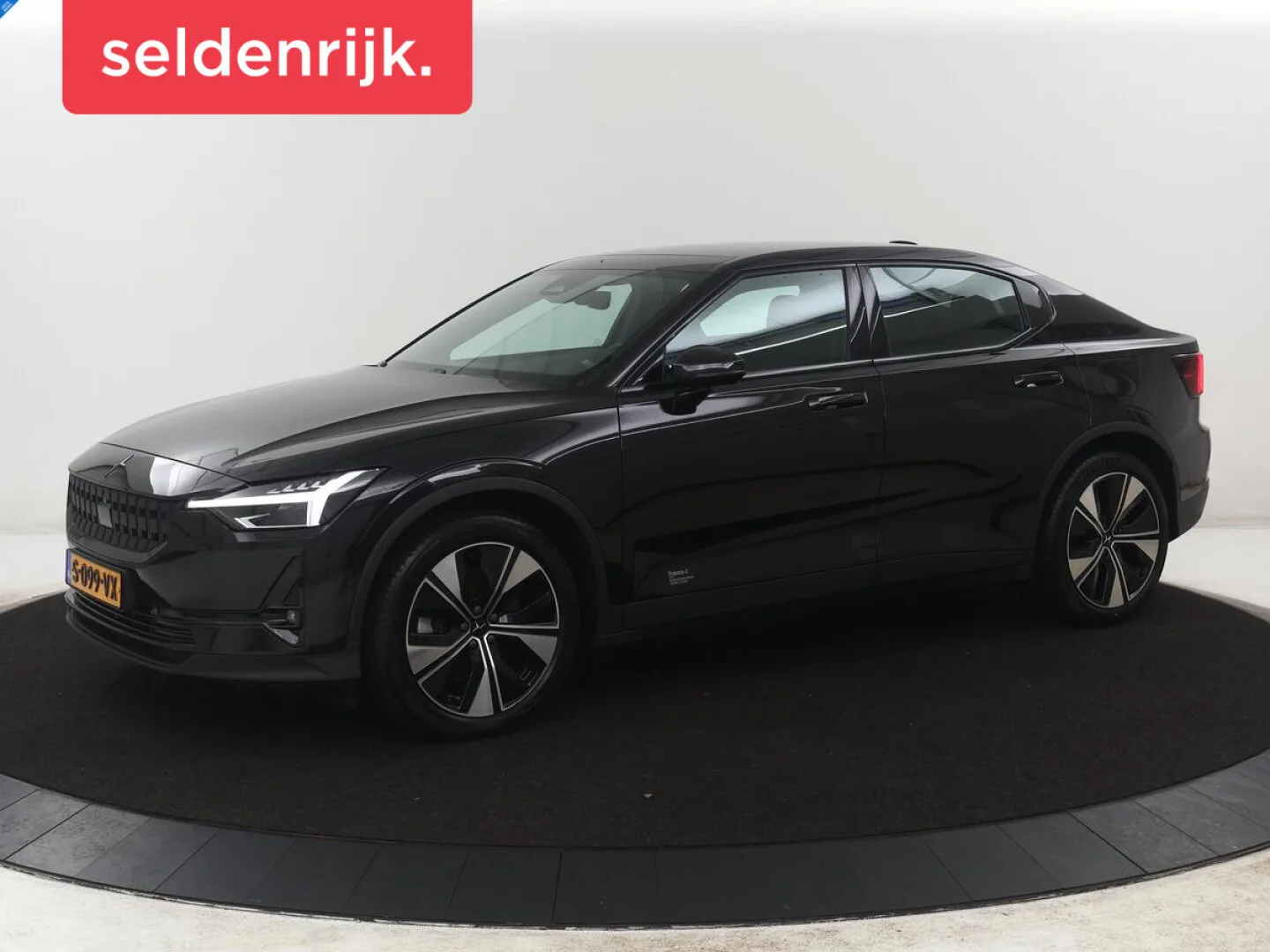 Polestar 2 (2023) — foto 1