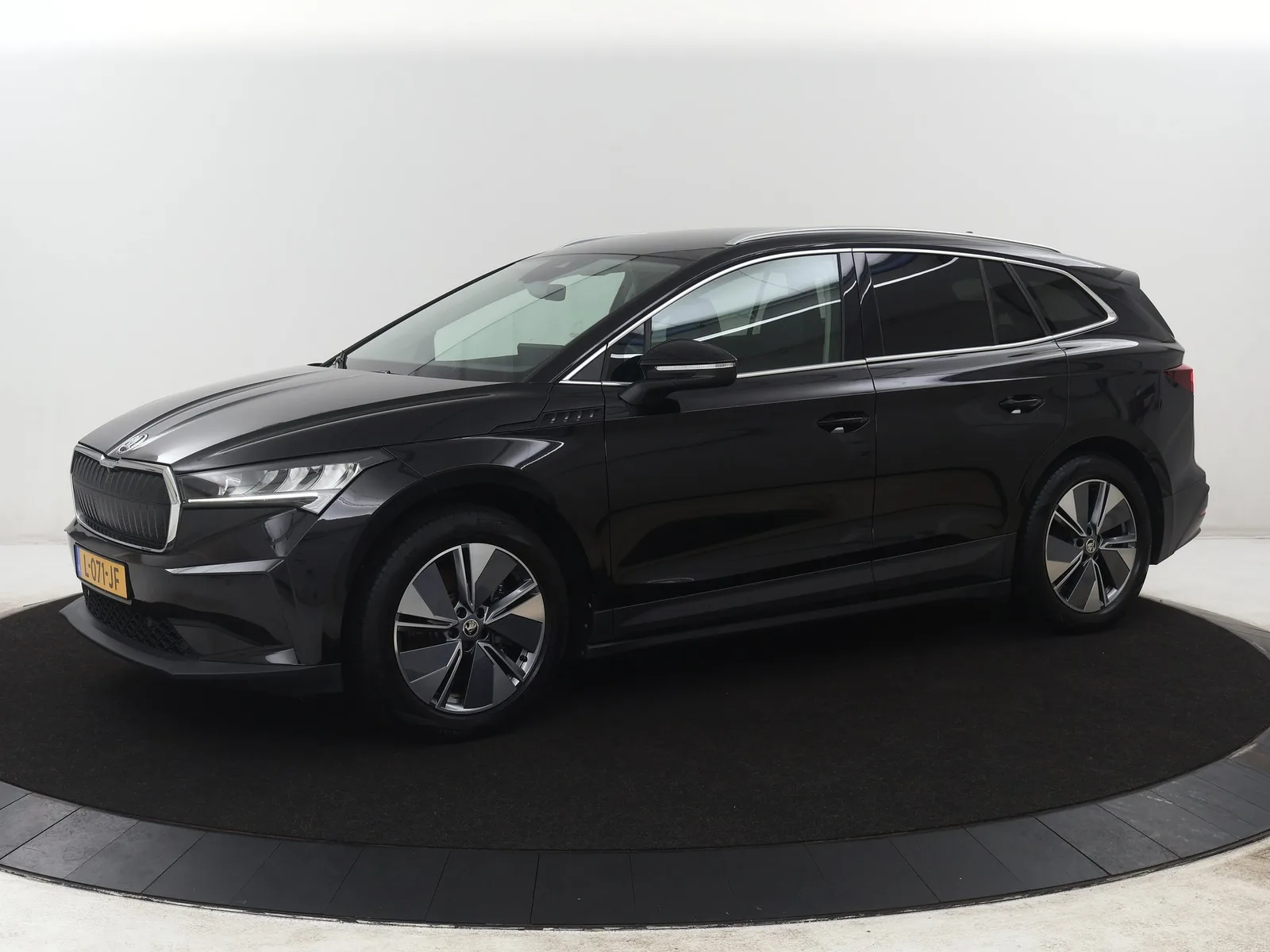Škoda Enyaq (2021) — foto 1