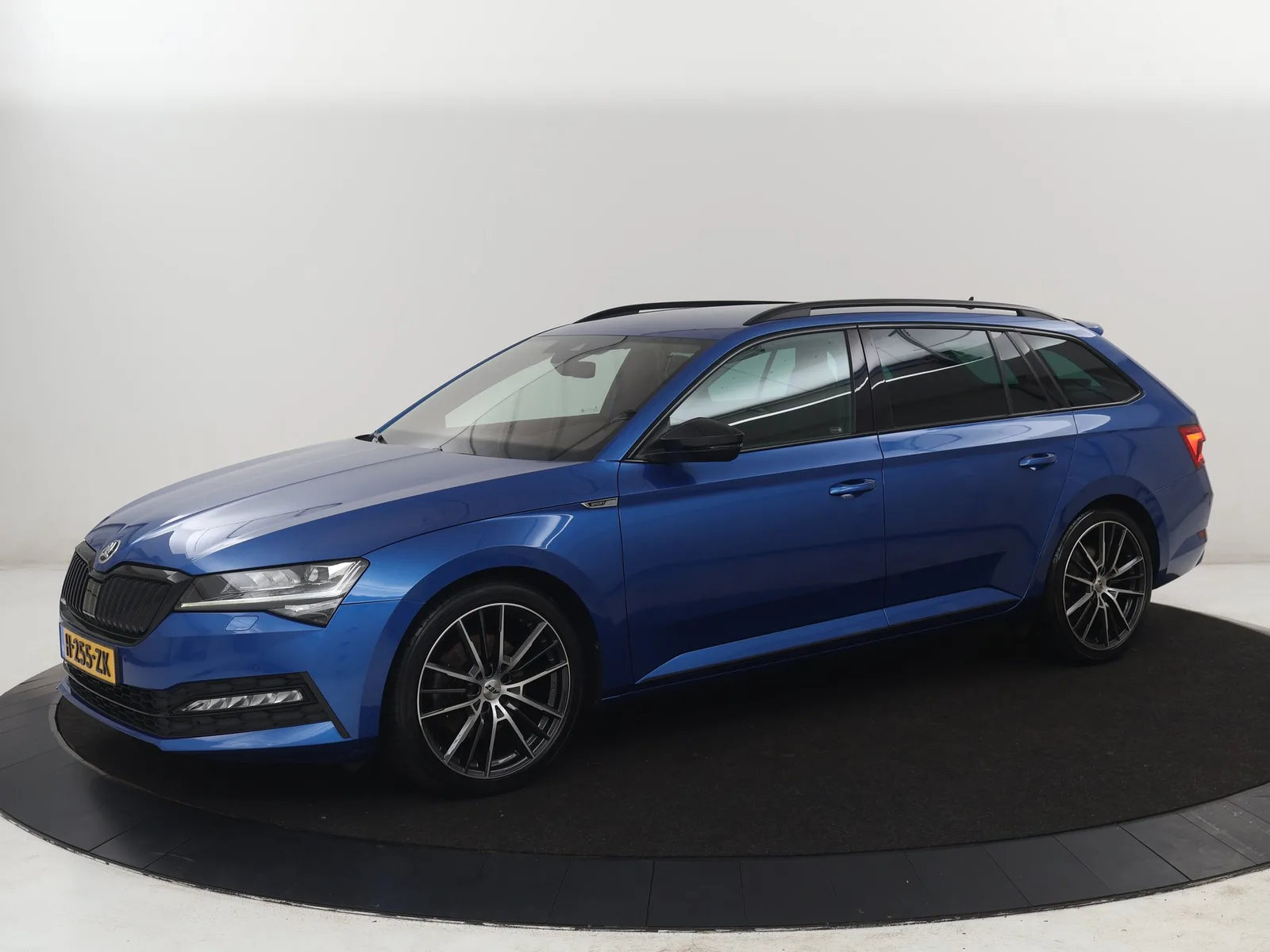 Škoda Superb (2020) — foto 1
