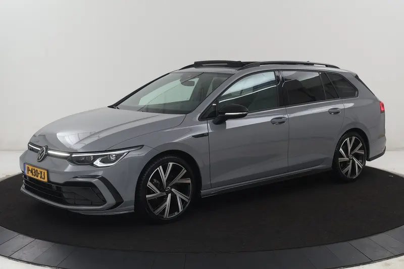 Volkswagen Golf (2021)