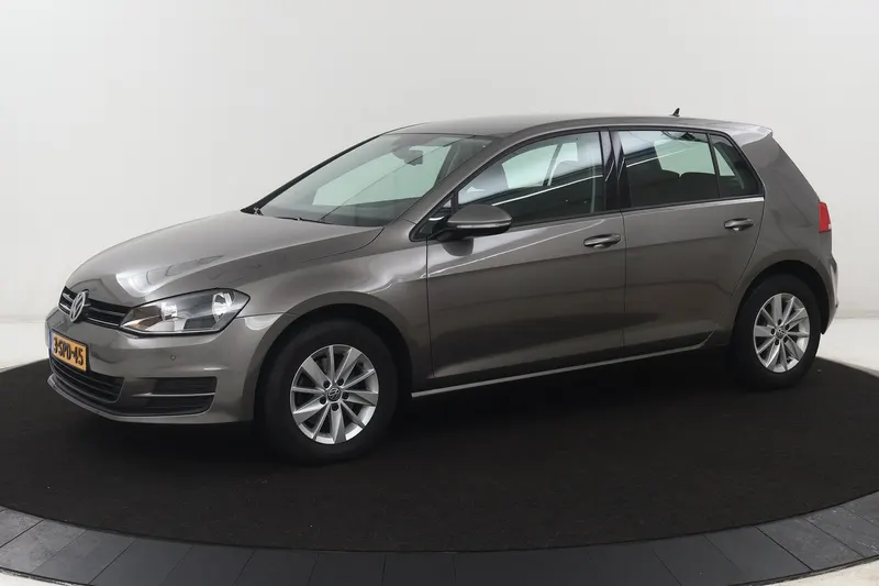 Volkswagen Golf (2013)