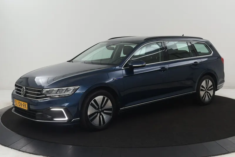 Volkswagen Passat (2022)