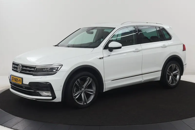 Volkswagen Tiguan (2016)
