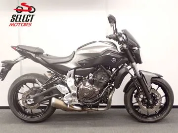 Yamaha MT-07 (2014) — foto 1