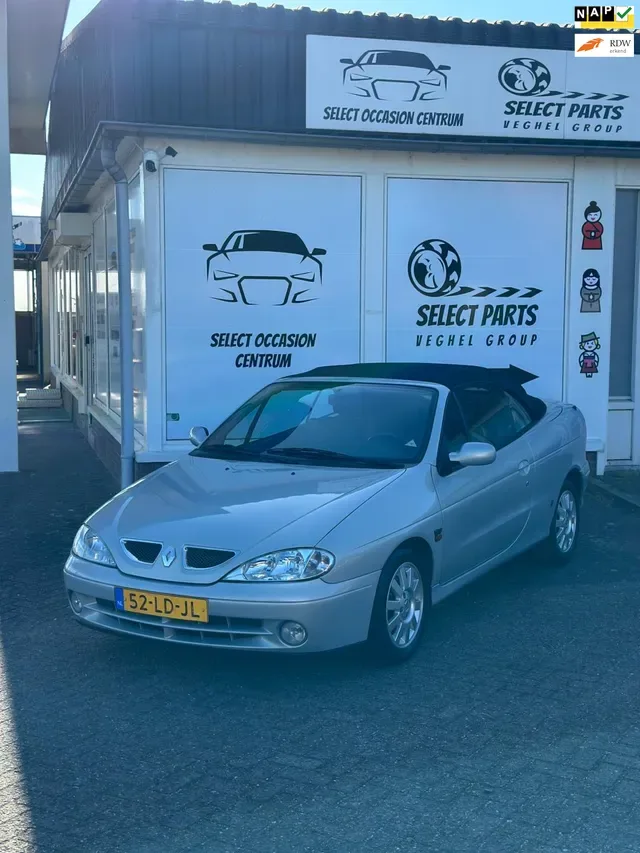 Renault Mégane (2002) — foto 1
