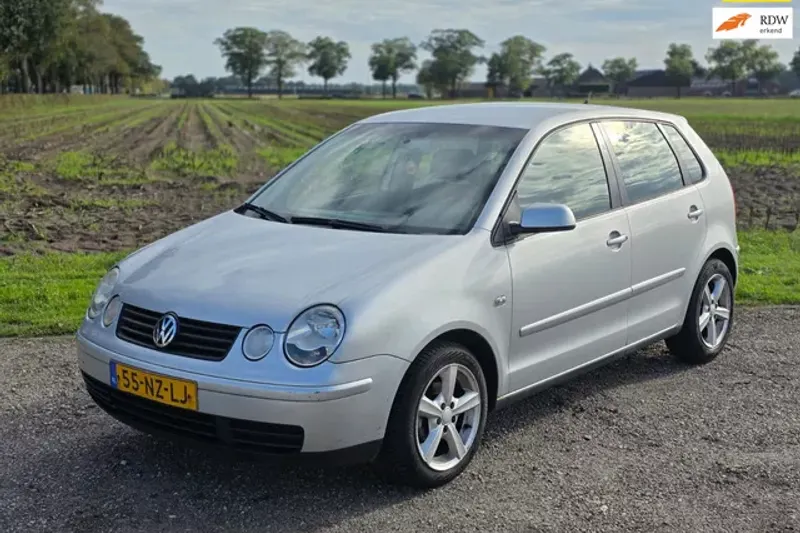 Volkswagen Polo (2004)