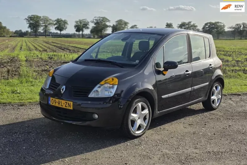 Renault Modus (2005)