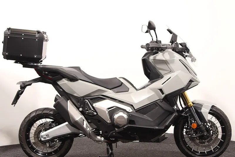 Honda X-ADV (2024)