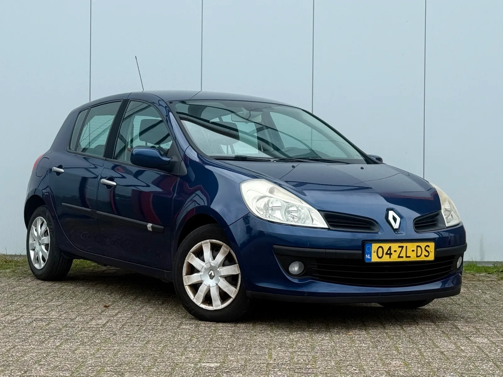 Renault Clio (2008) — foto 1