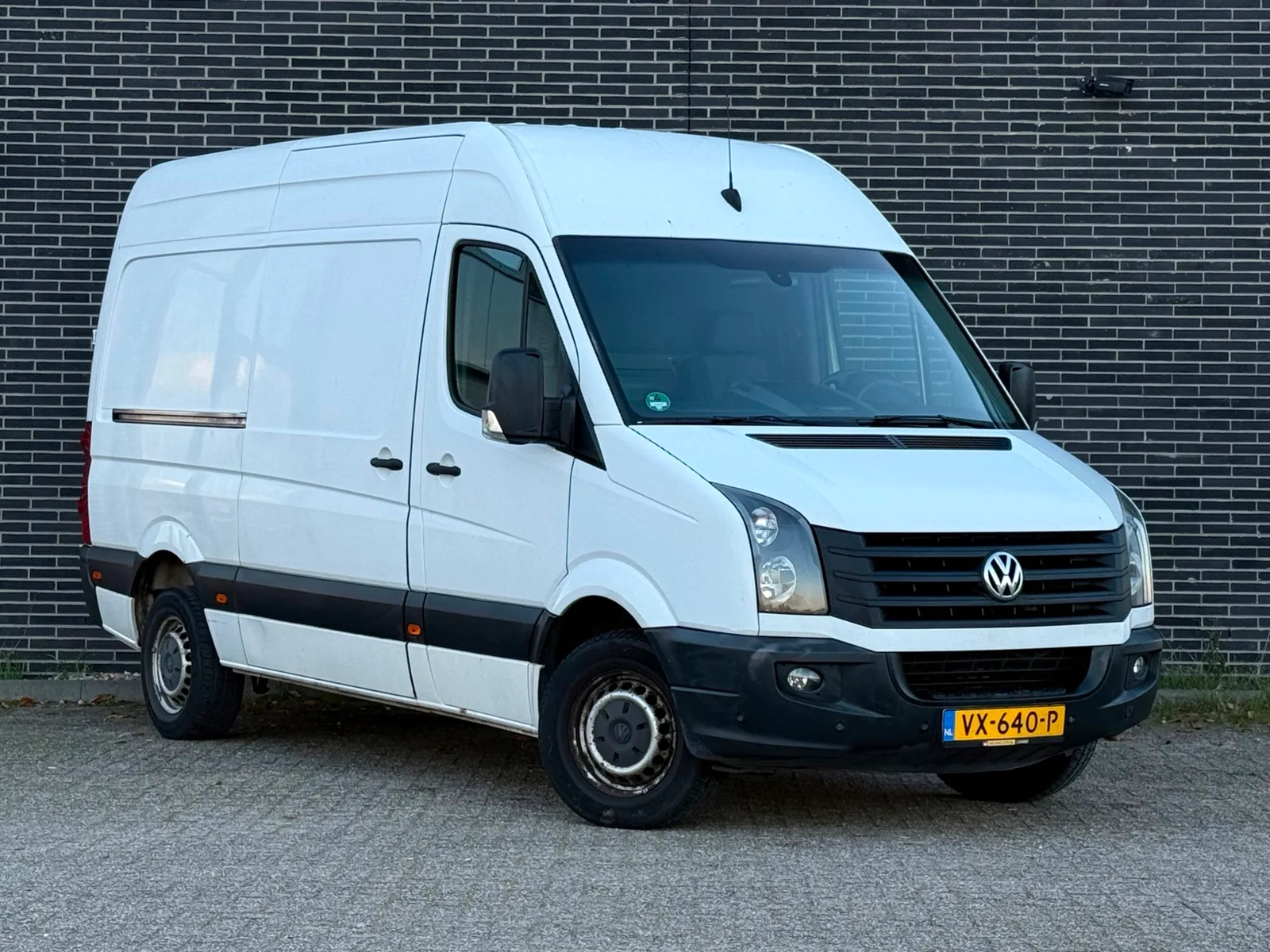 Volkswagen Crafter (2016) — foto 1