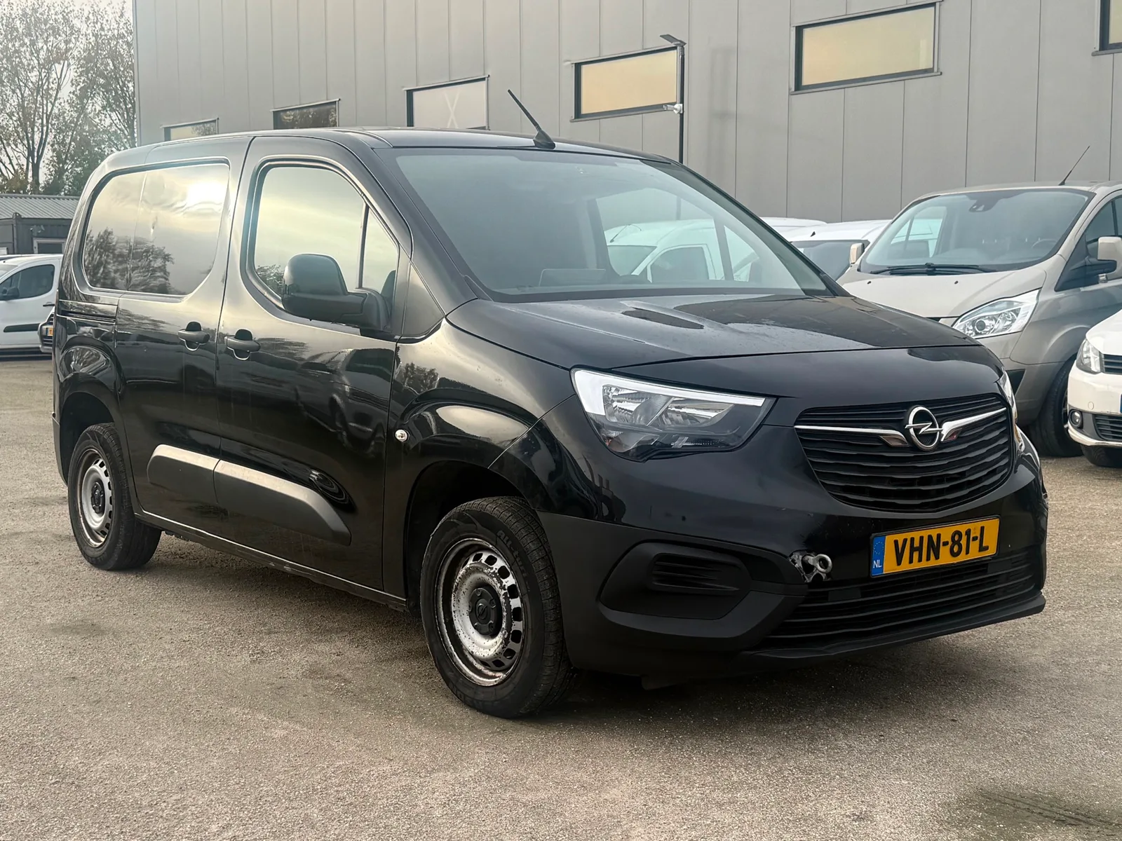Opel Combo (2020) — foto 1