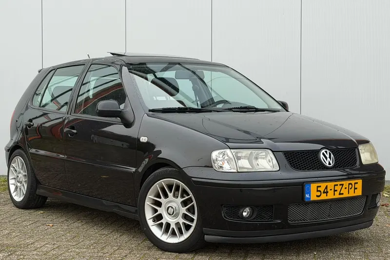 Volkswagen Polo (2000)