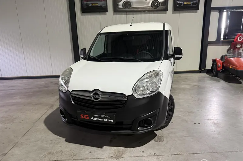 Opel Combo (2016)
