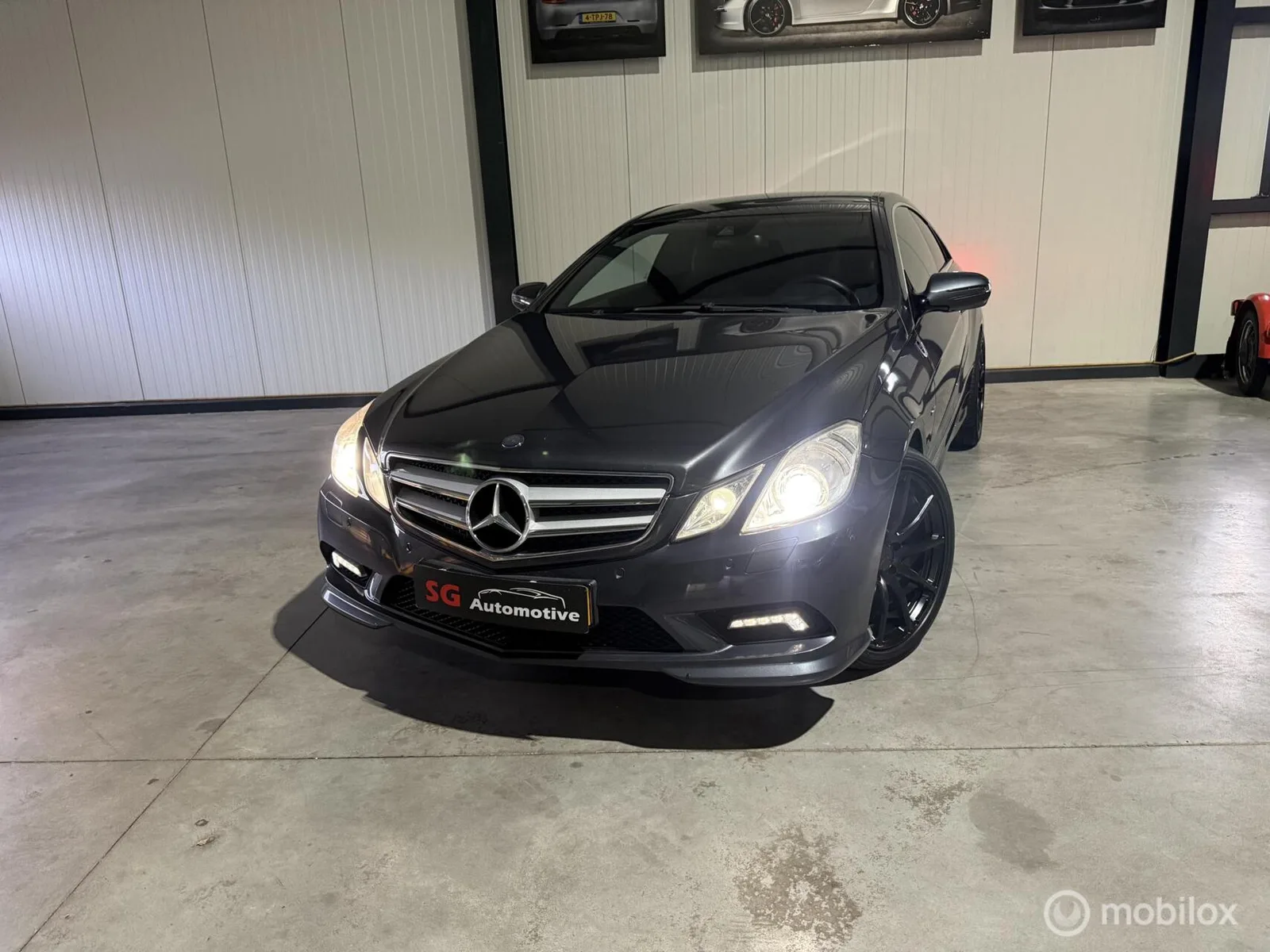 Mercedes-Benz E-Klasse (2009) — foto 1