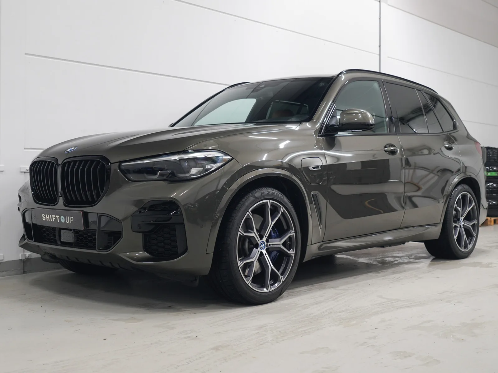 BMW X5 (2022) — foto 1