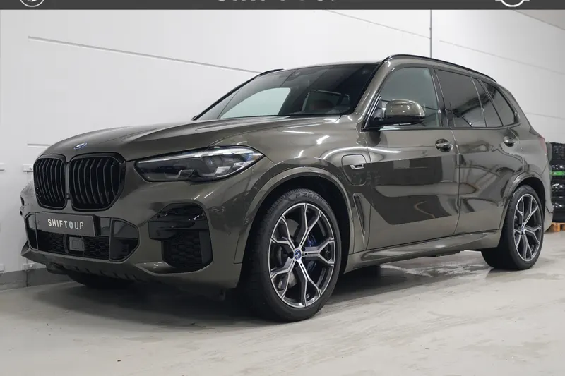 BMW X5 (2022)