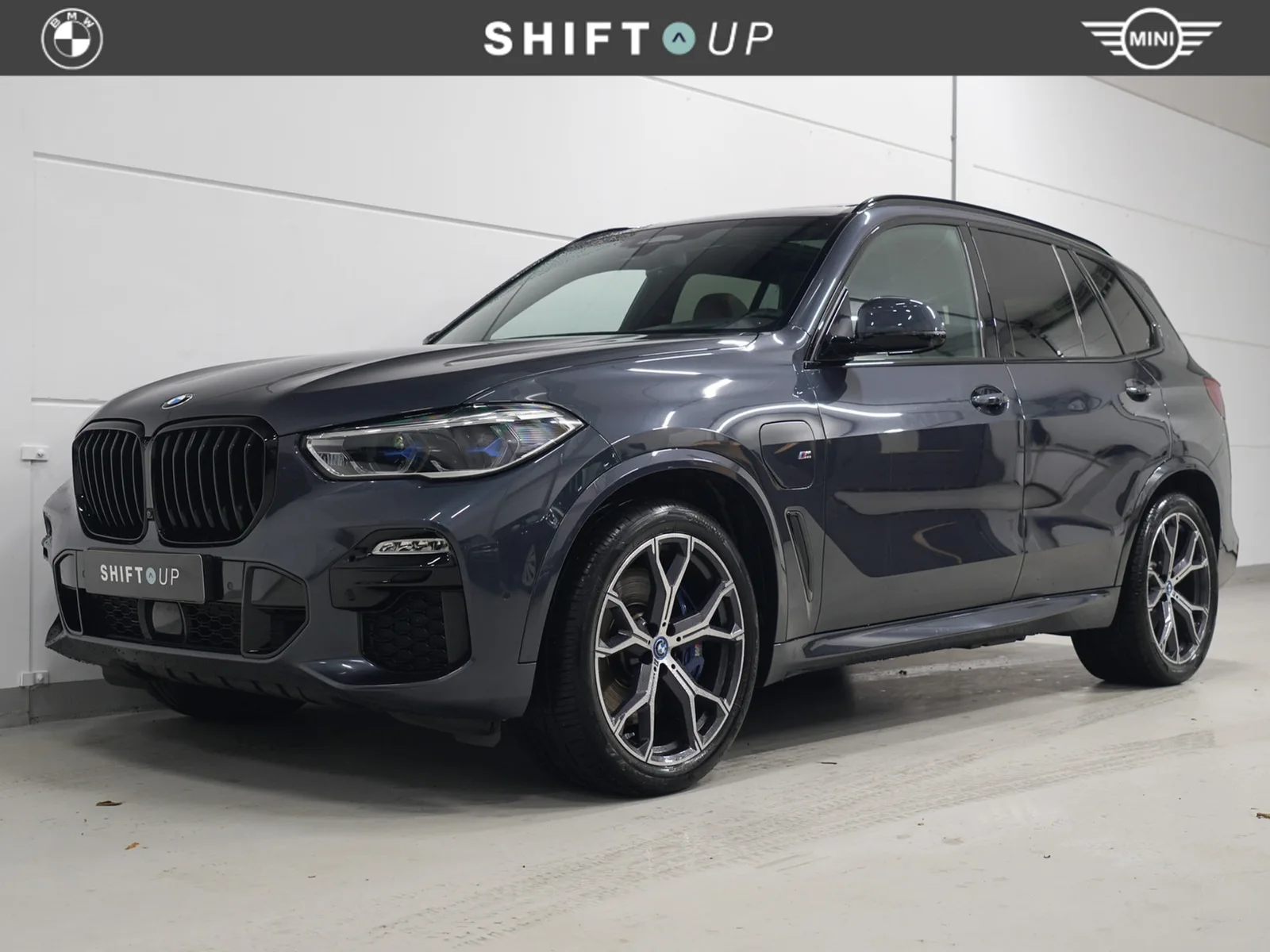 BMW X5 (2020) — foto 1