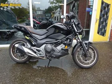 Honda NC 750 S (2019) — foto 1