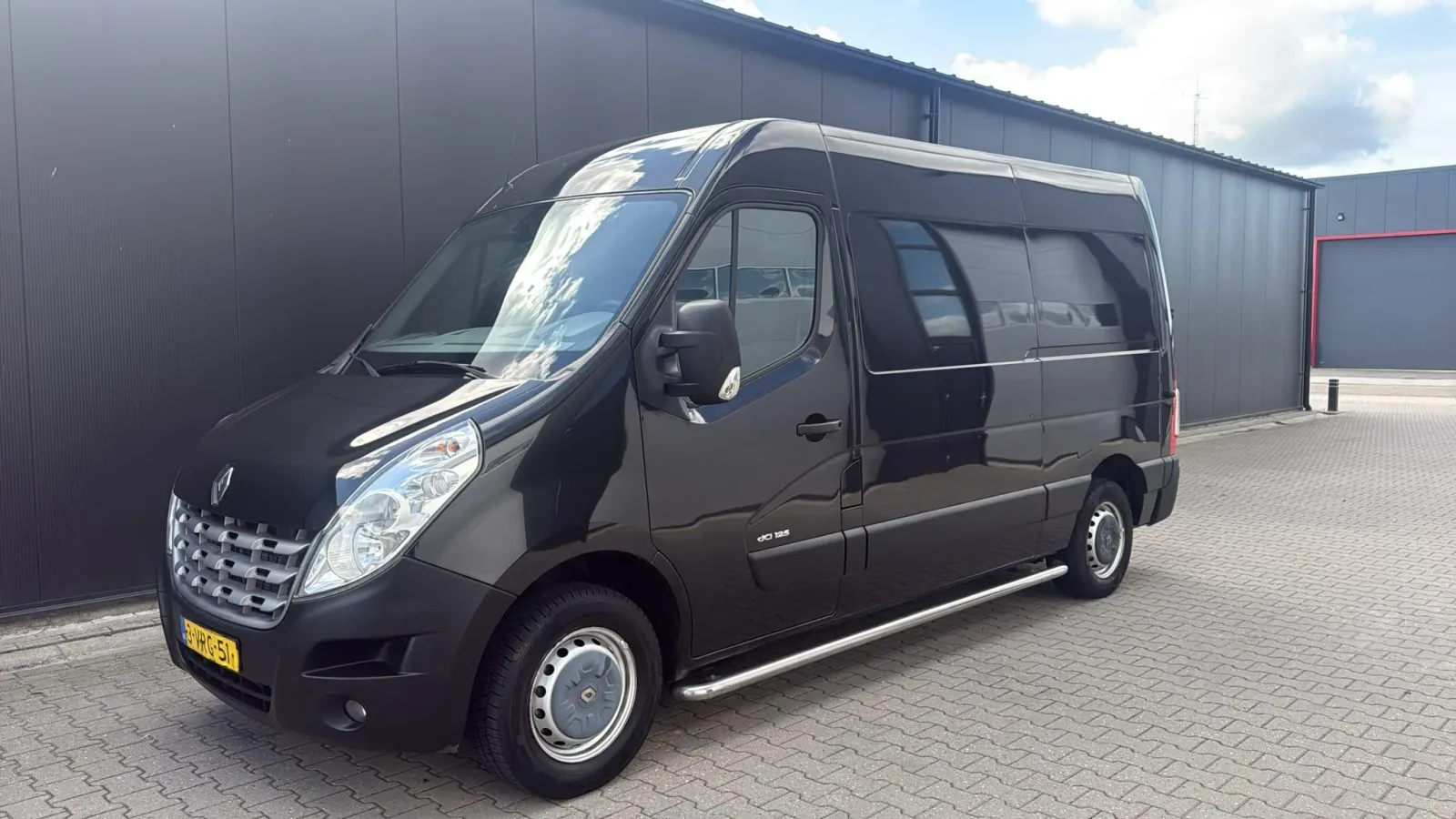Renault Master (2011) — foto 1