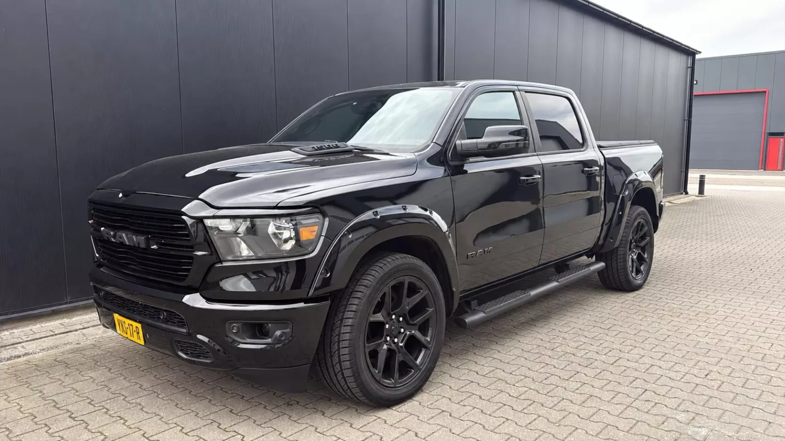 Dodge RAM (2019) — foto 1