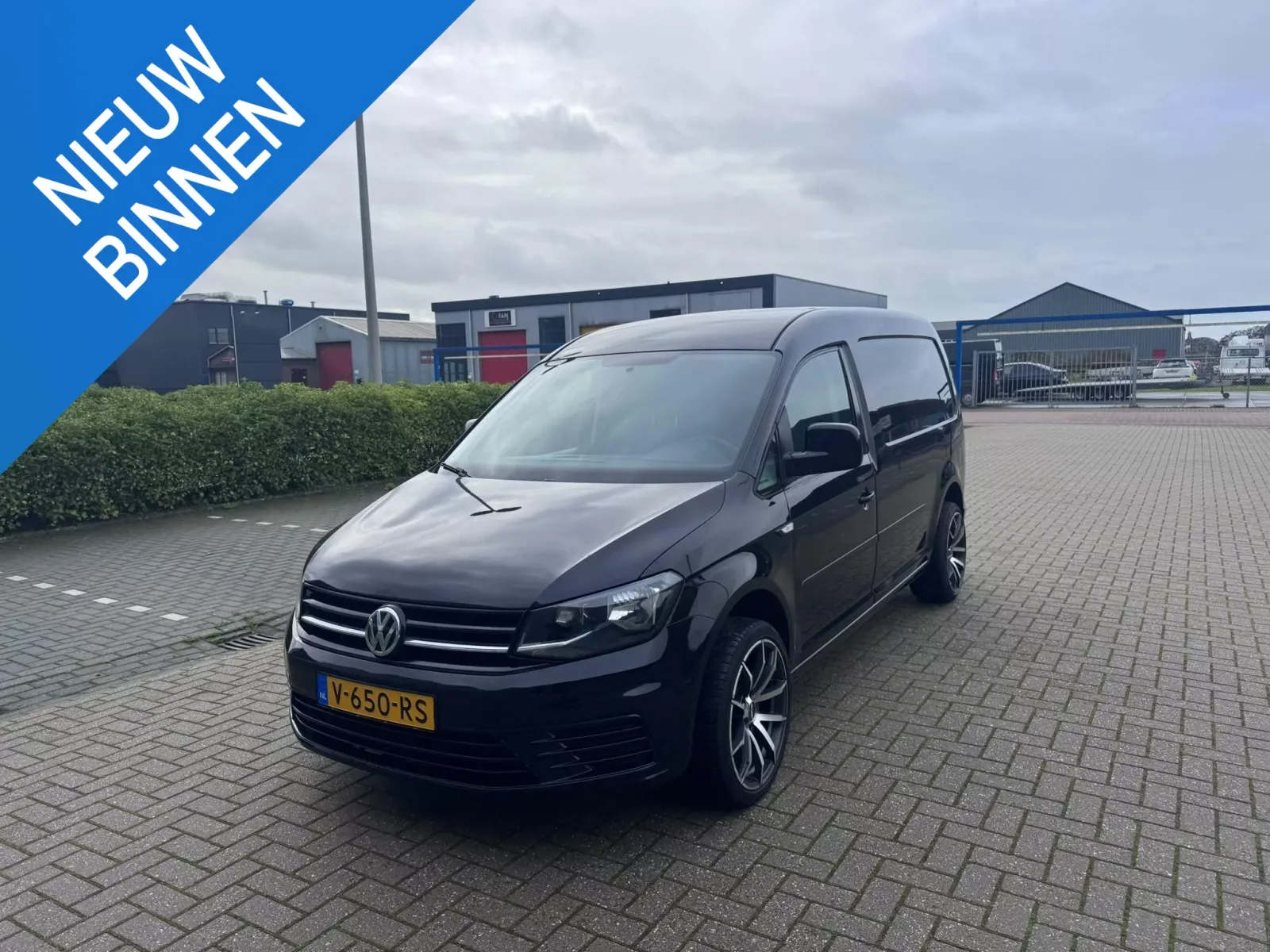 Volkswagen Caddy (2018) — foto 1