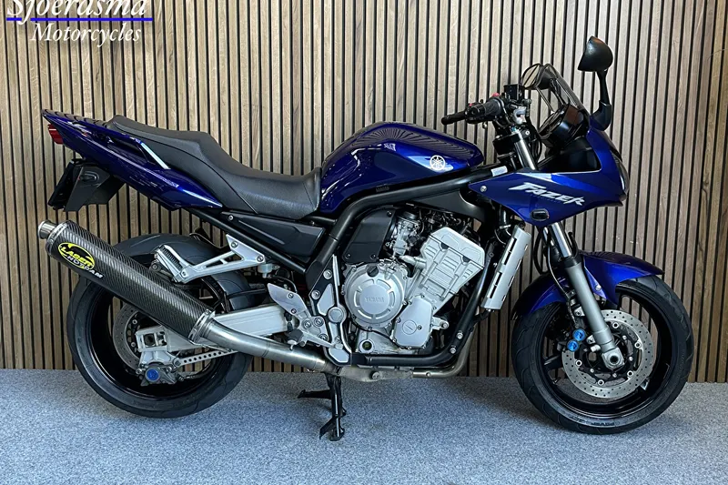 Yamaha FZS 1000 Fazer (2003)