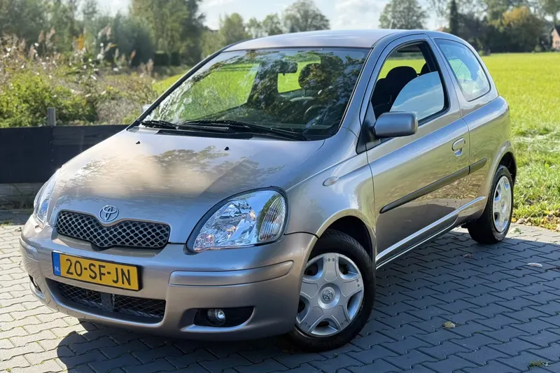 Toyota Yaris (2005)
