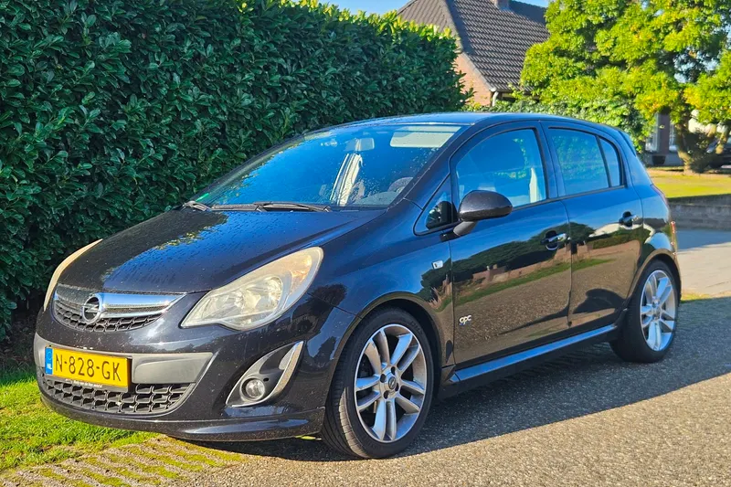 Opel Corsa (2011)