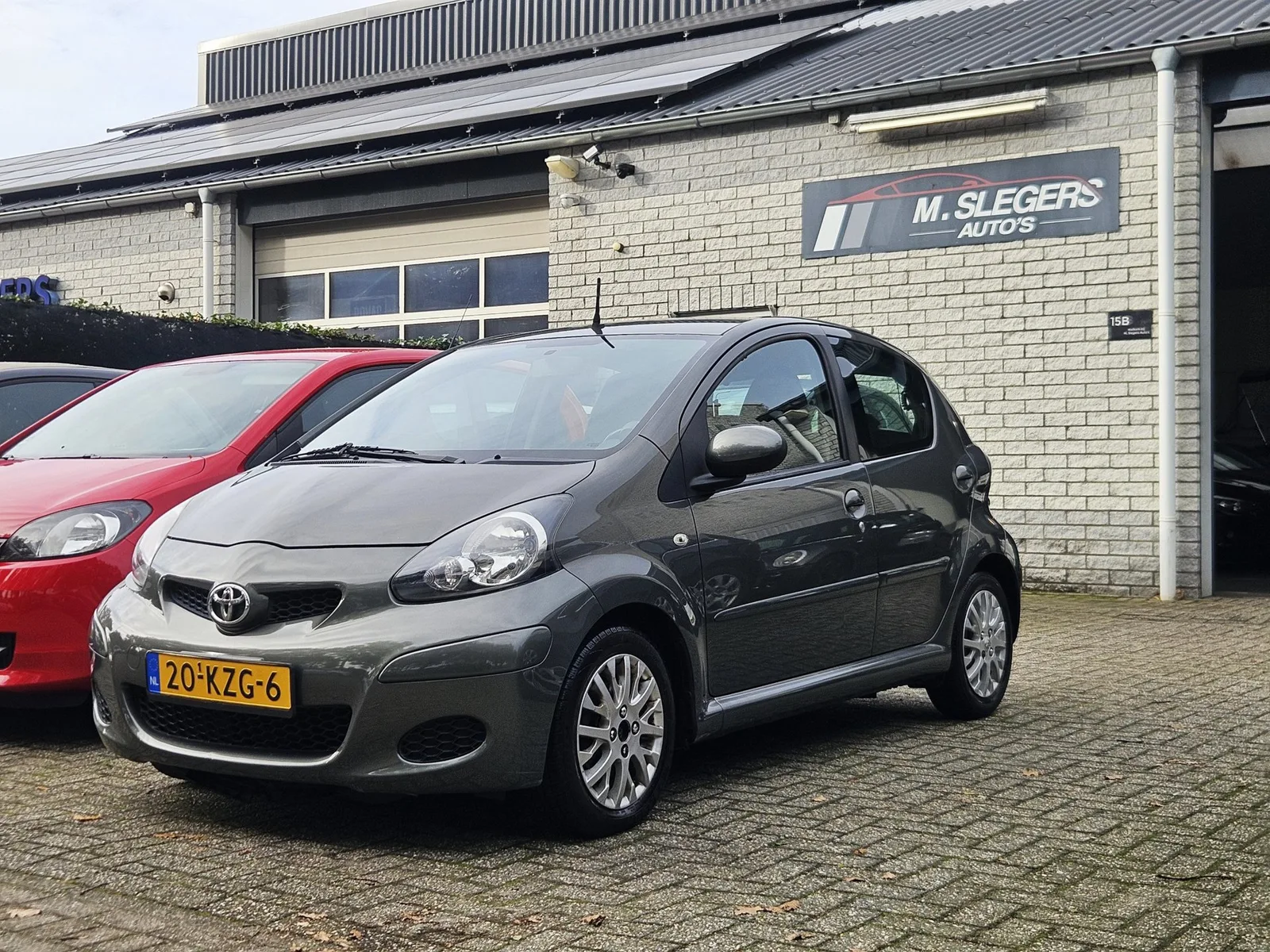 Toyota Aygo (2010) — foto 1