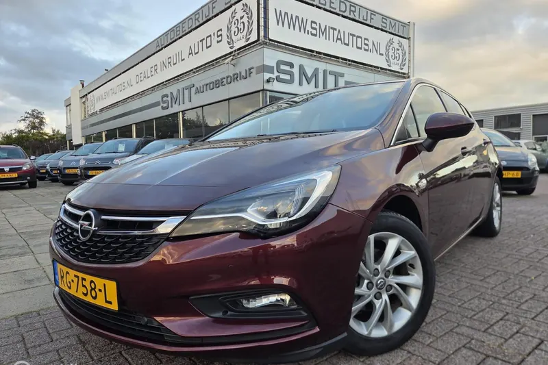 Opel Astra (2017)