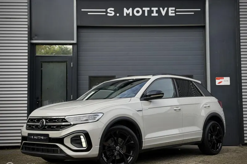Volkswagen T-Roc (2024)