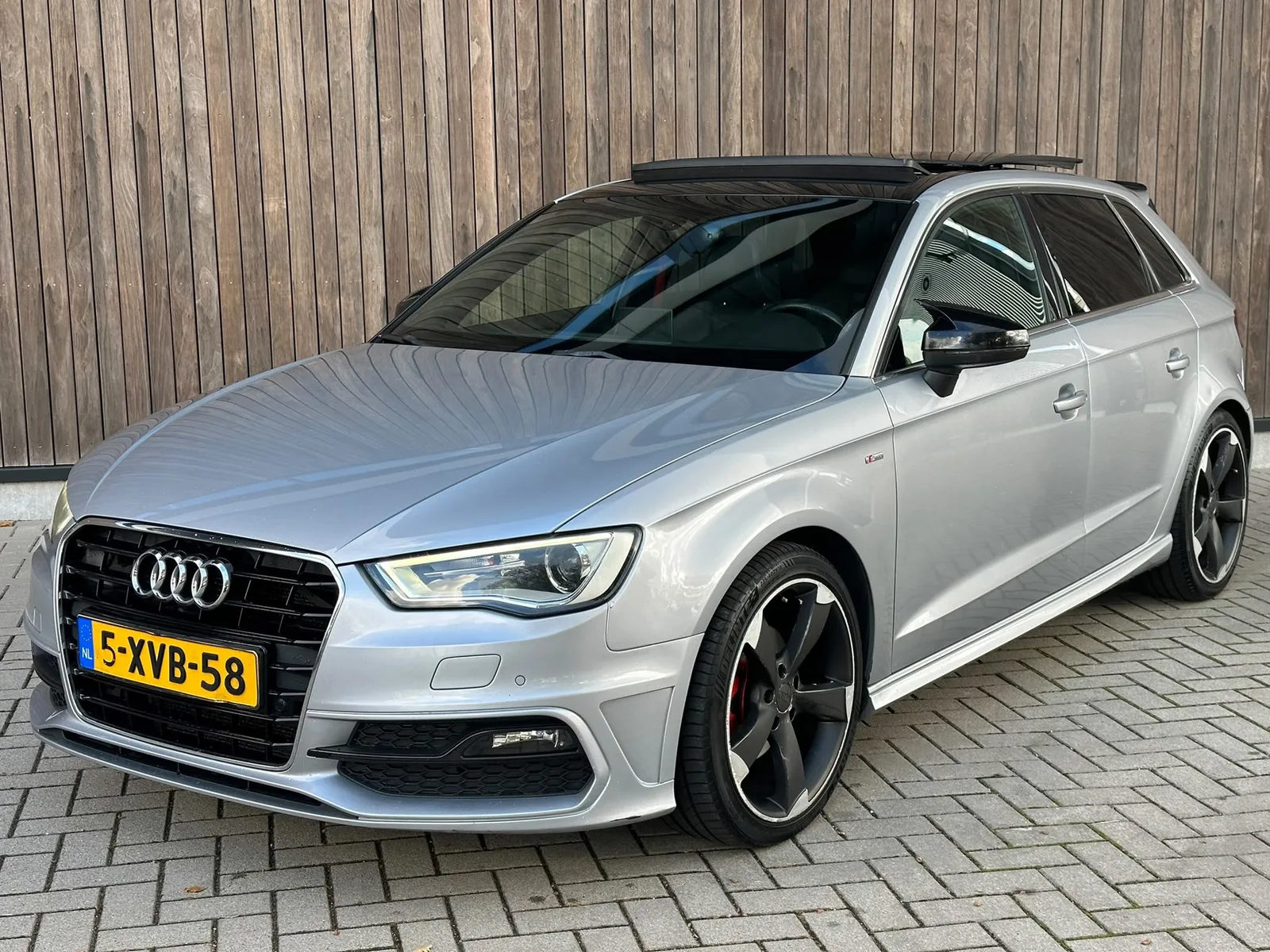 Audi A3 (2014) — foto 1