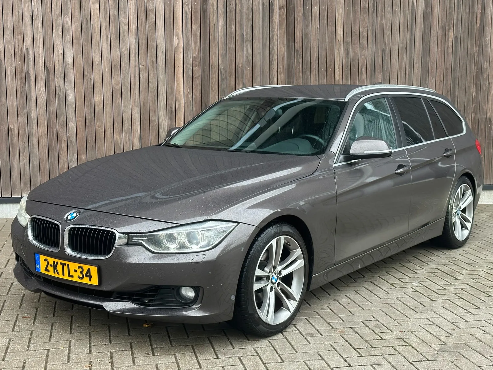 BMW 3-Serie (2013) — foto 1