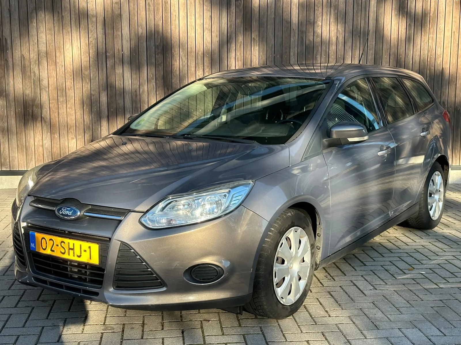 Ford Focus (2011) — foto 1