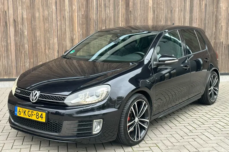 Volkswagen Golf (2010)