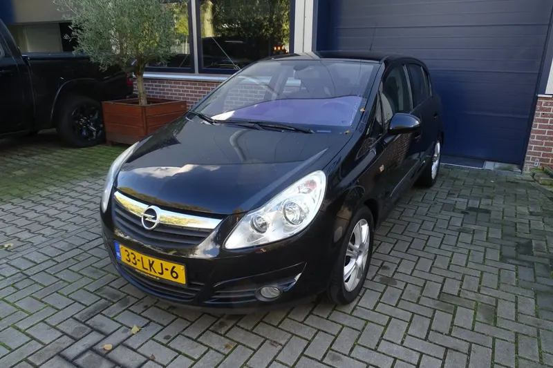 Opel Corsa (2010)
