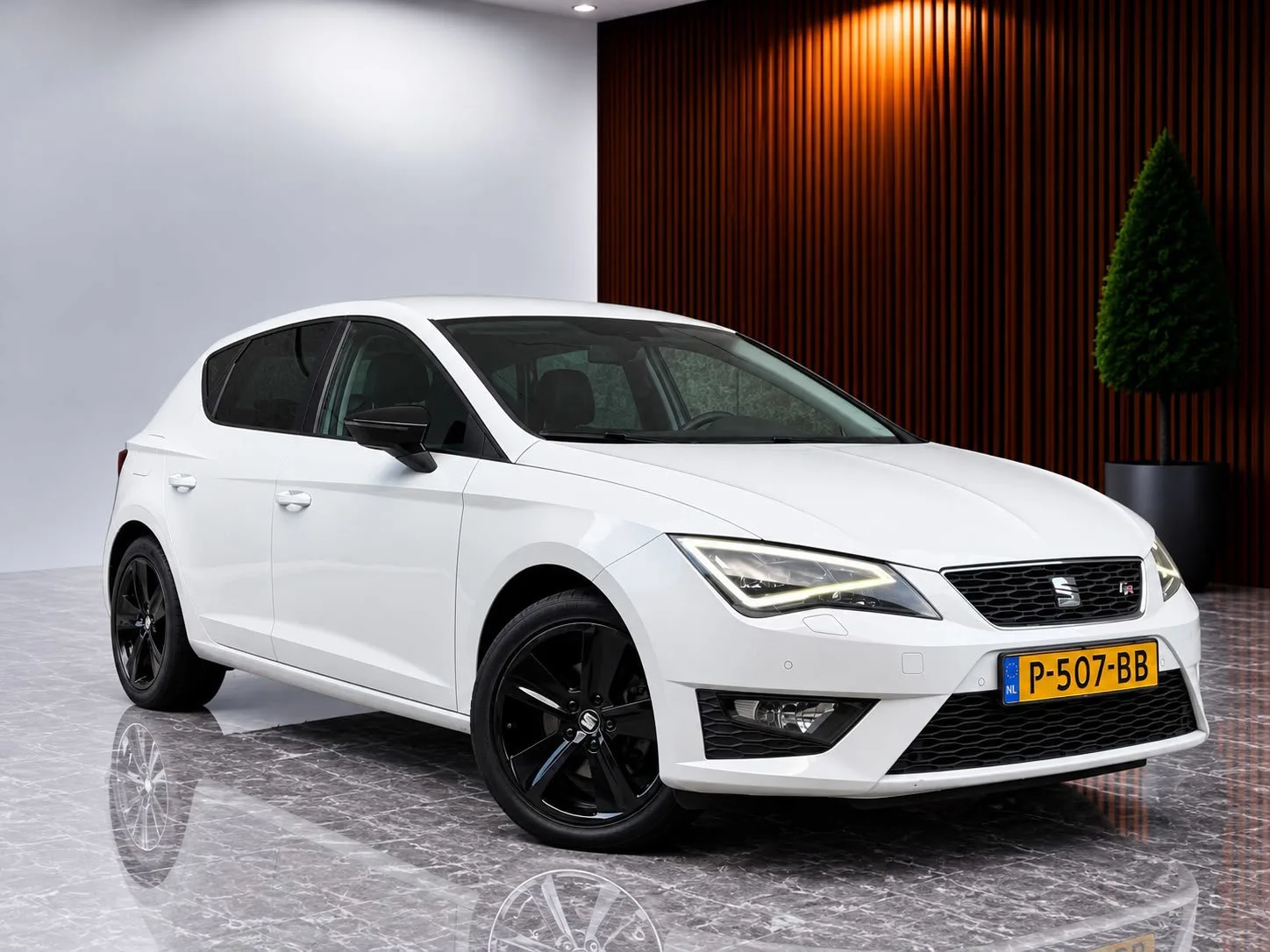 SEAT Leon (2016) — foto 1