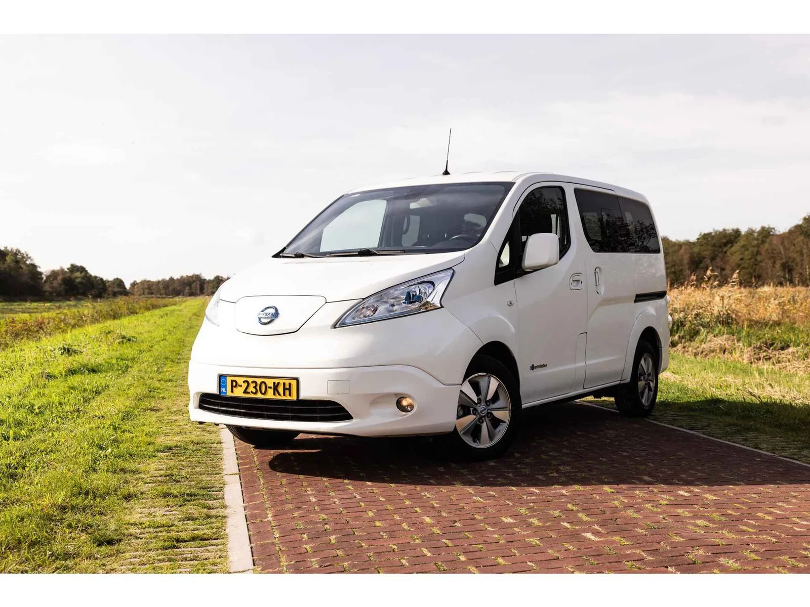 Nissan e-NV200 Evalia (2018) — foto 1