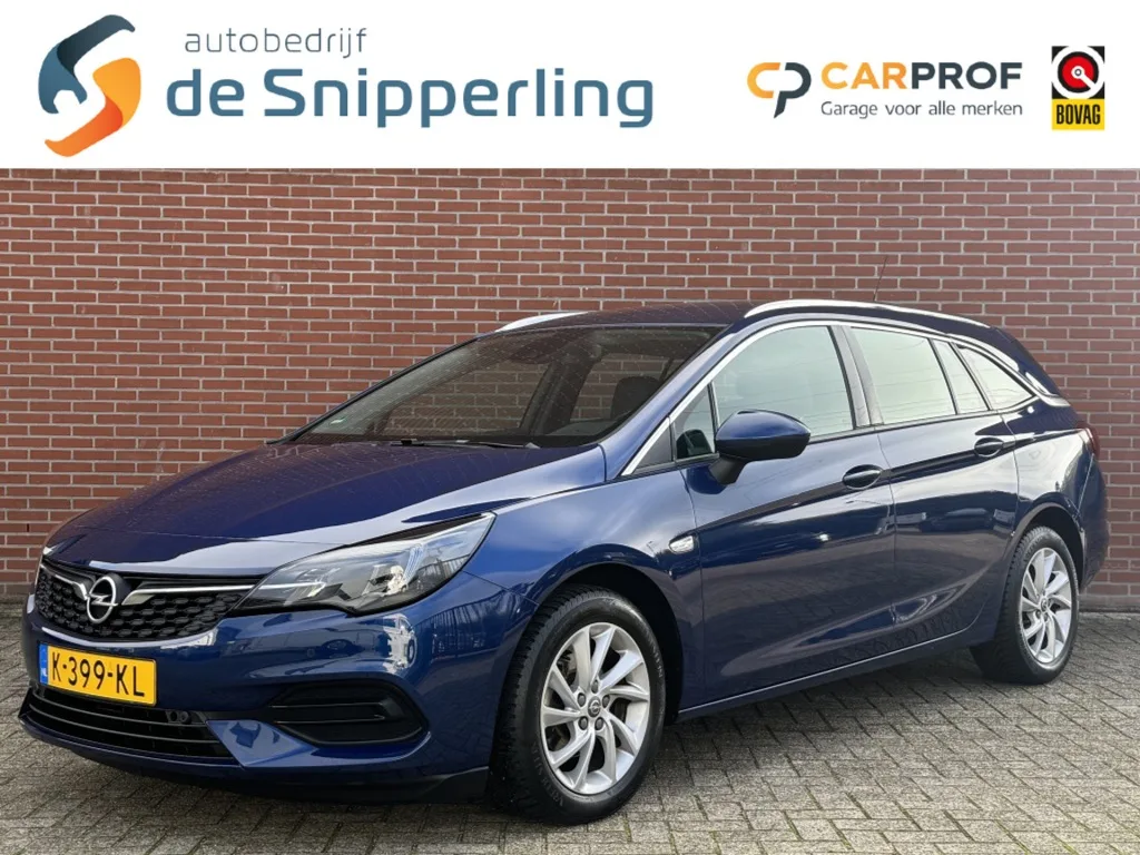 Opel Astra (2021) — foto 1