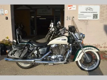 Honda VT 1100 Shadow (1999) — foto 1