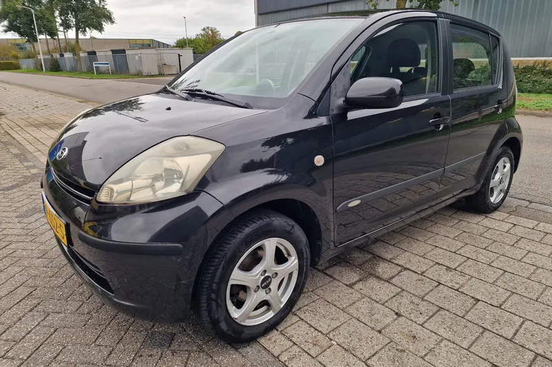 Daihatsu Sirion (2006)