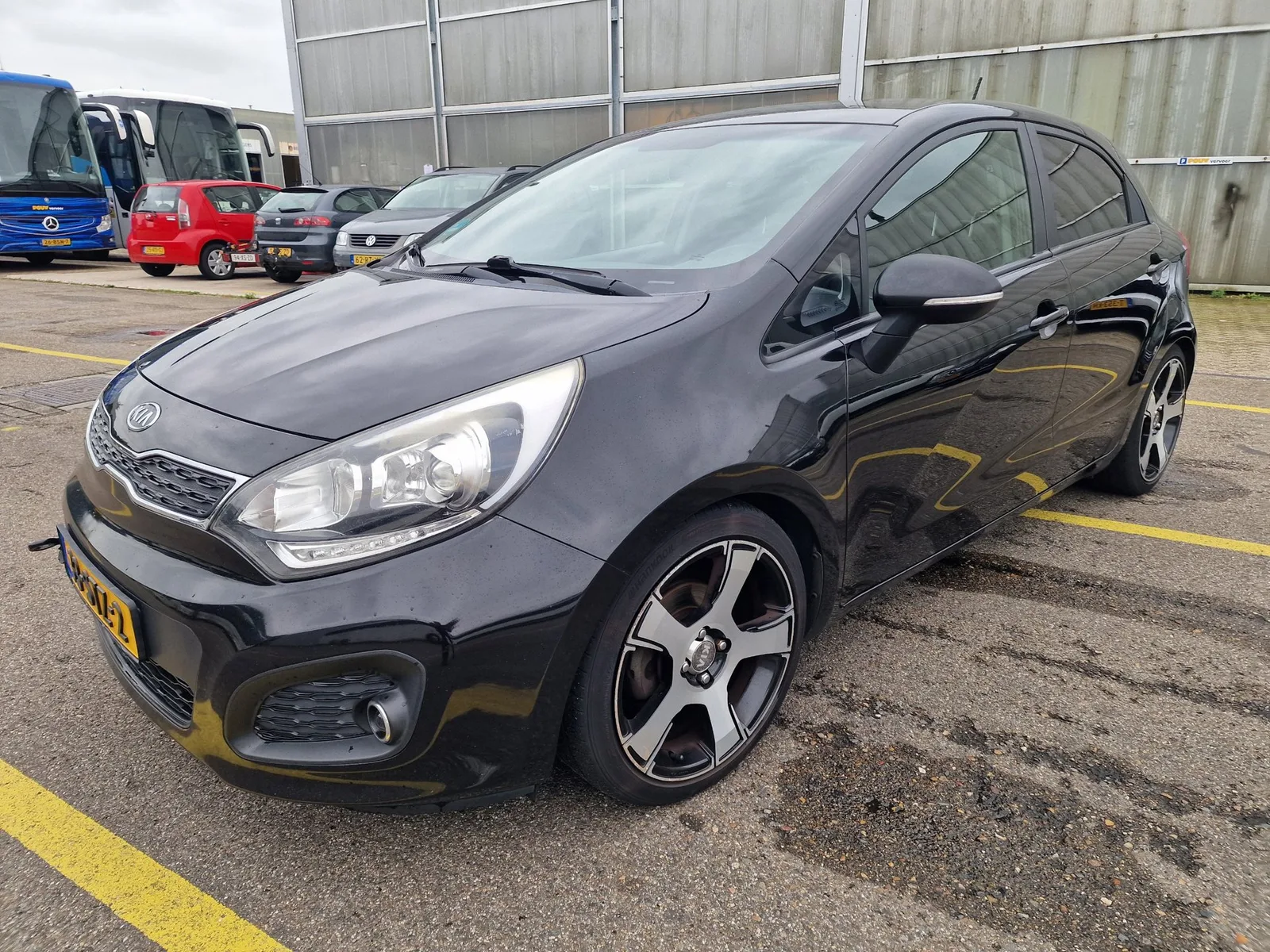Kia Rio (2012) — foto 1