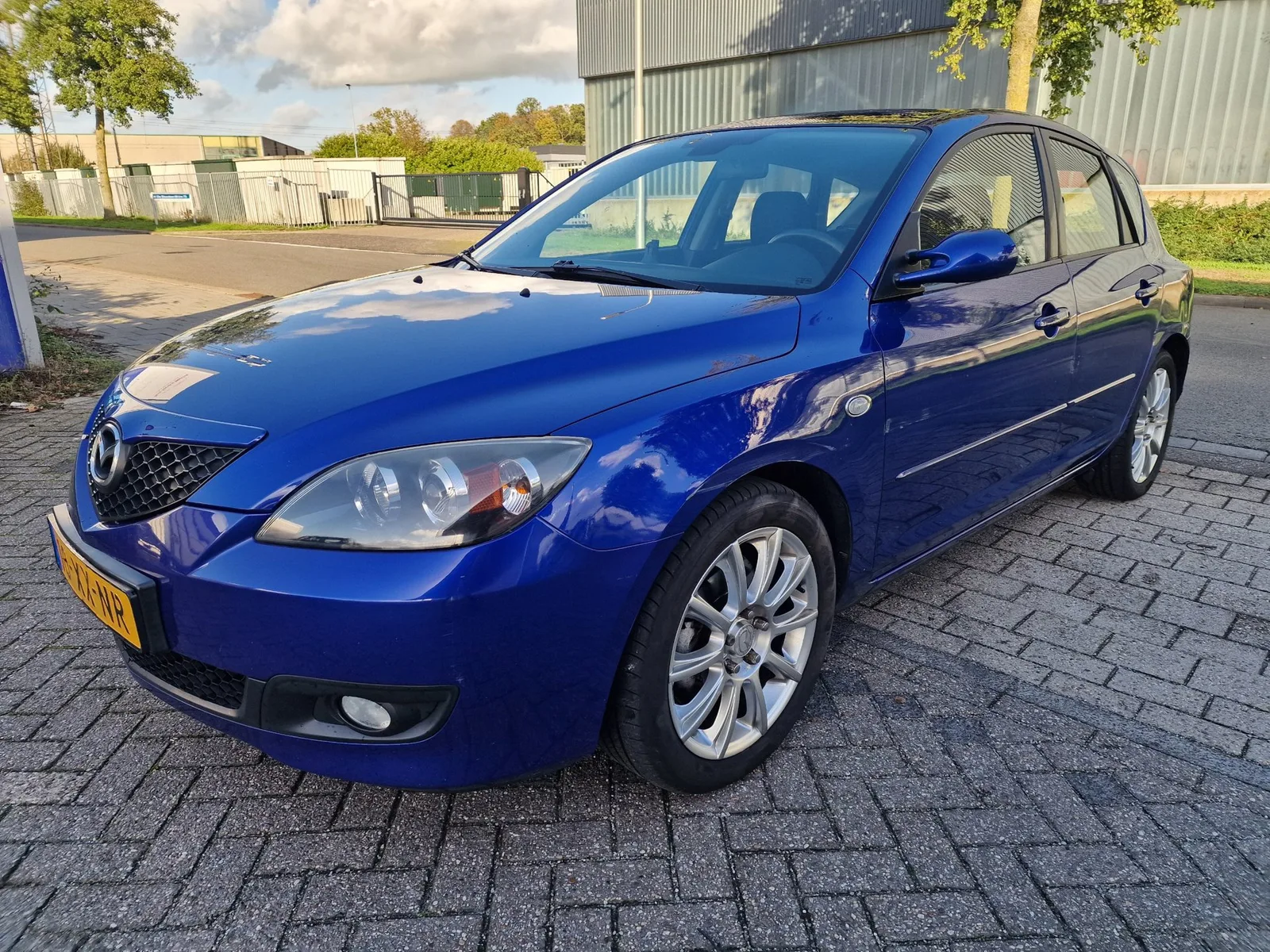 Mazda 3 (2008) — foto 1