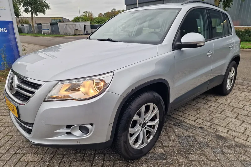 Volkswagen Tiguan (2011)
