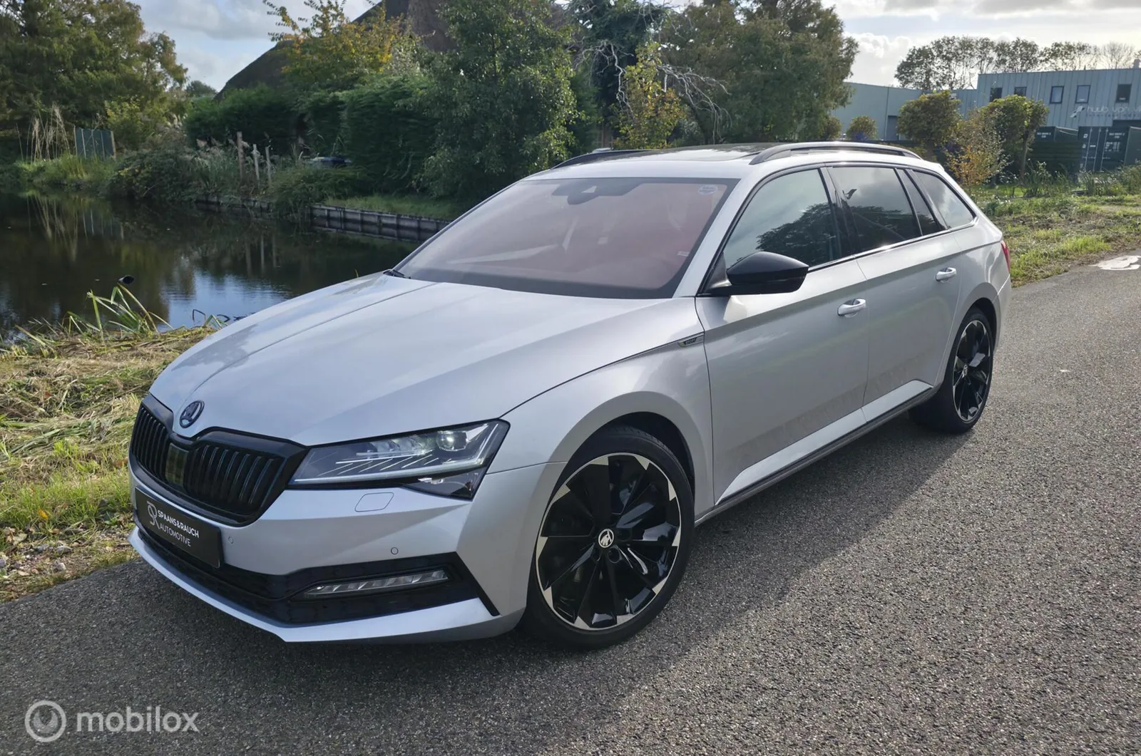 Škoda Superb (2024) — foto 1
