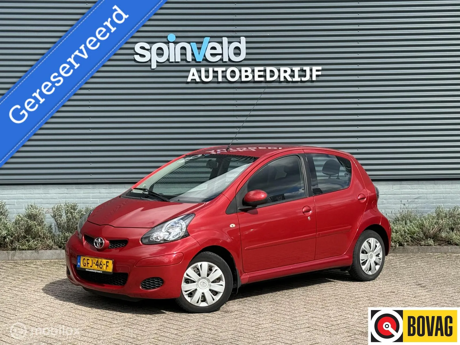 Toyota Aygo (2011) — foto 1