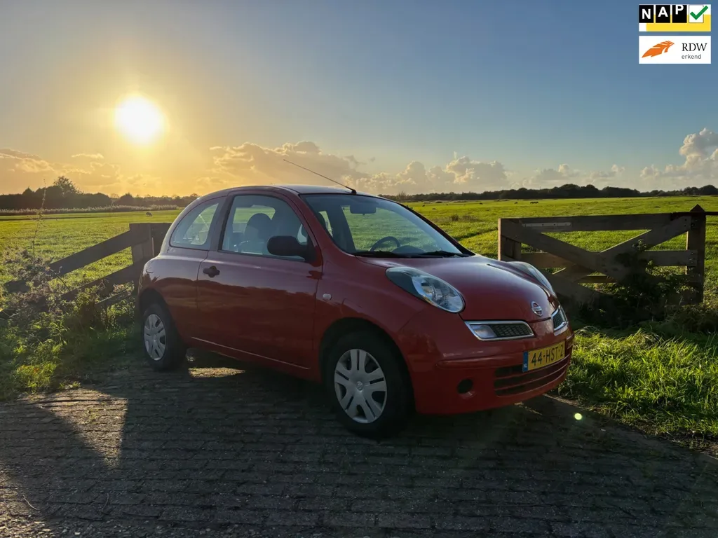 Nissan Micra (2009) — foto 1