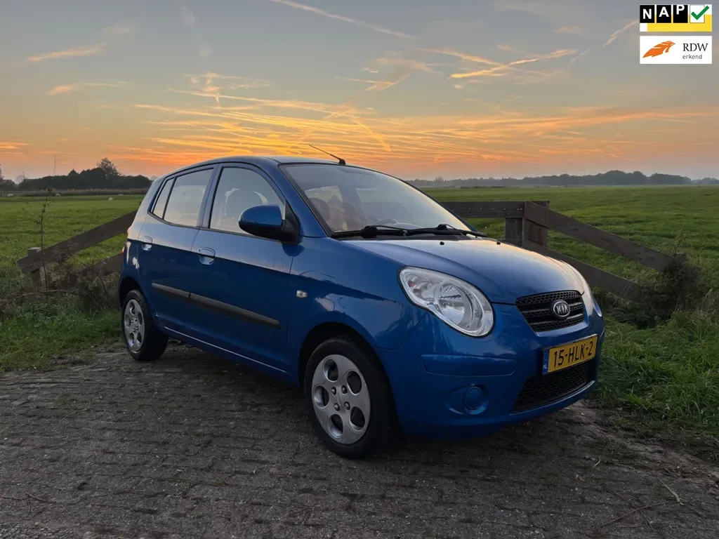 Kia Picanto (2009) — foto 1