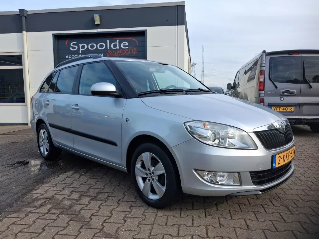 Škoda Fabia (2013) — foto 1